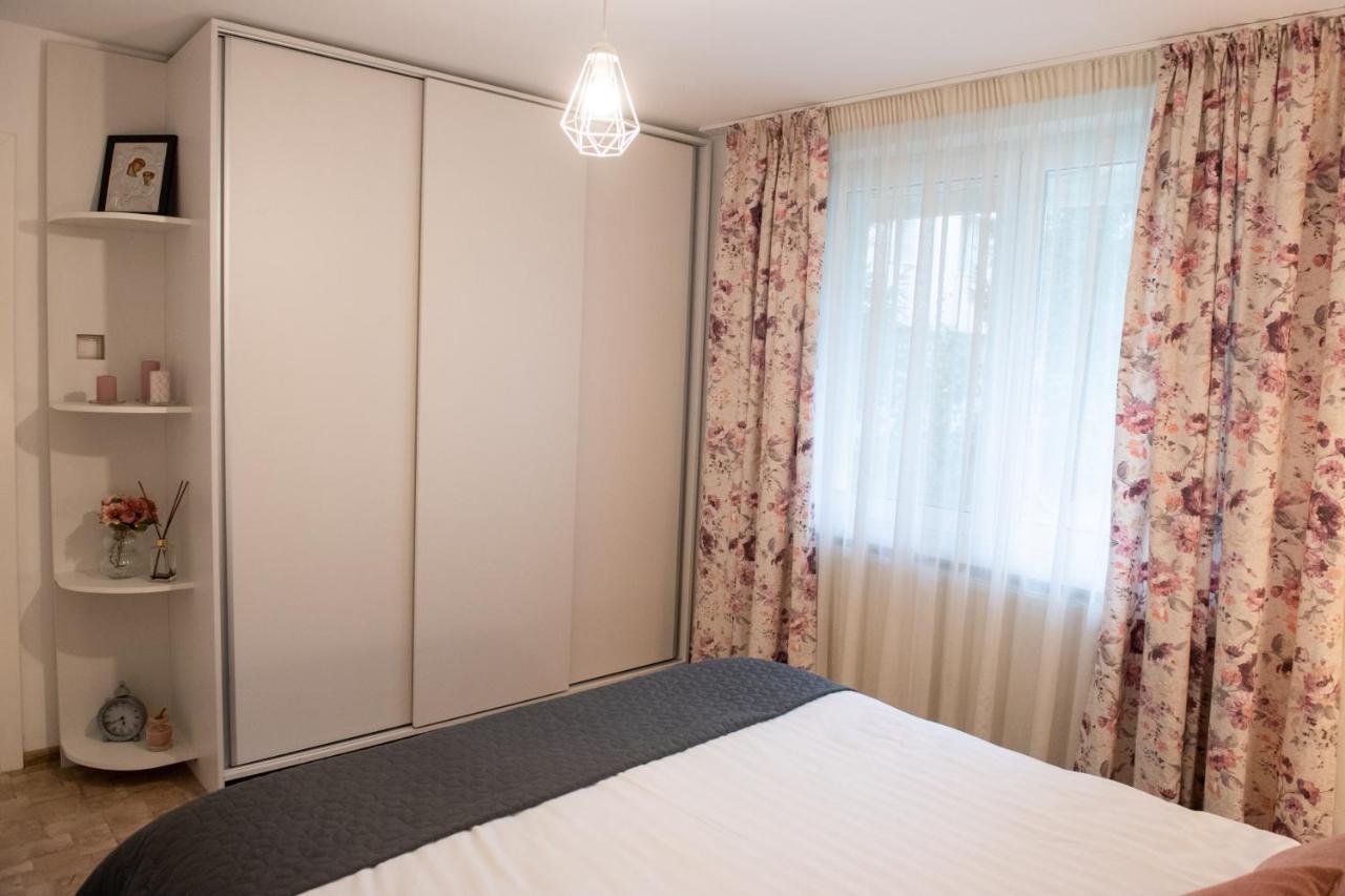 Urban Oasis Apartment Piatra Neamt Luaran gambar