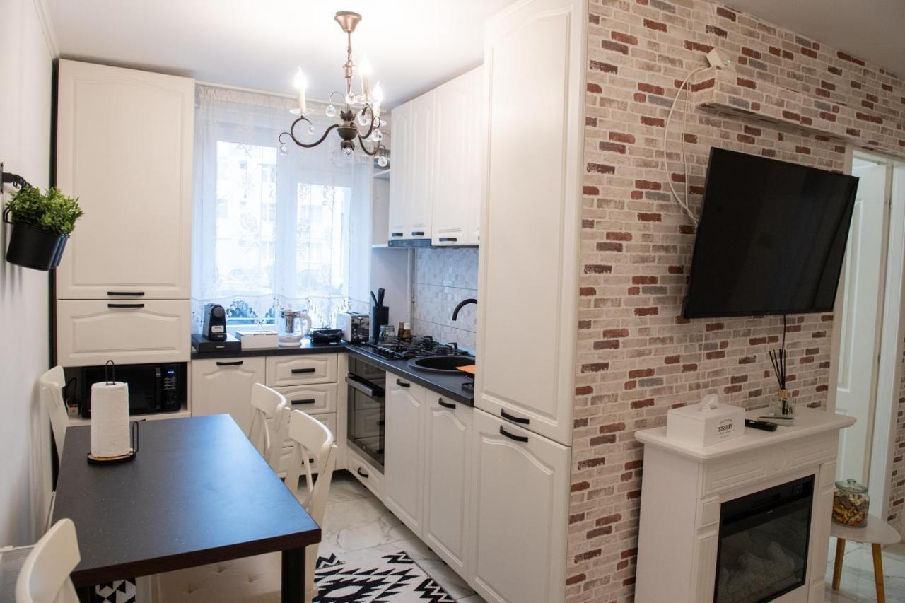 Urban Oasis Apartment Piatra Neamt Luaran gambar